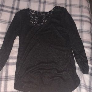 Long sleeve/dressy shirt